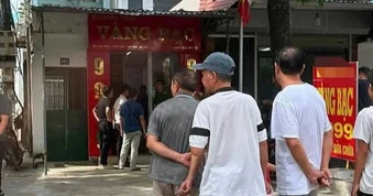 Cướp tiệm vàng ở Hà Nội