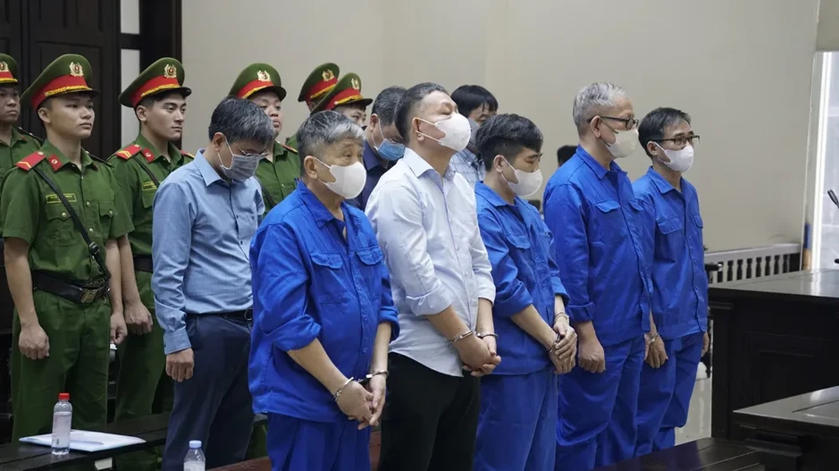 Cựu Bộ trưởng Bộ Y tế Nguyễn Thị Kim Tiến xin xét xử vắng mặt tại phiên phúc thẩm Cựu Bộ trưởng Bộ Y tế Nguyễn Thị Kim Tiến xin xét xử vắng mặt tại phiên phúc thẩm