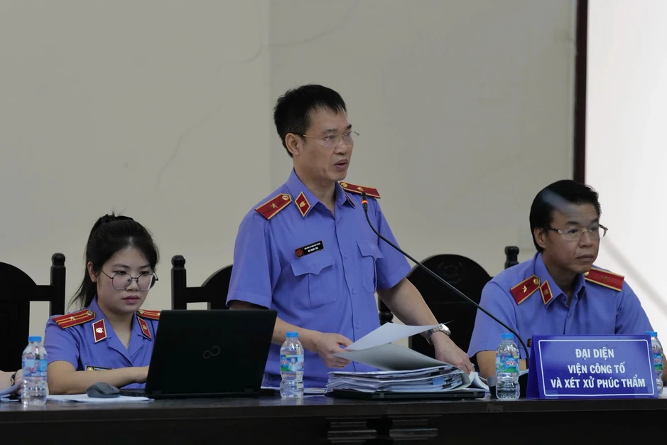 Cựu Bộ trưởng Kim Tiến muốn nộp khắc phục thêm 1,1 tỷ đồng tiền lãng phí Cựu Bộ trưởng Kim Tiến muốn nộp khắc phục thêm 1,1 tỷ đồng tiền lãng phí