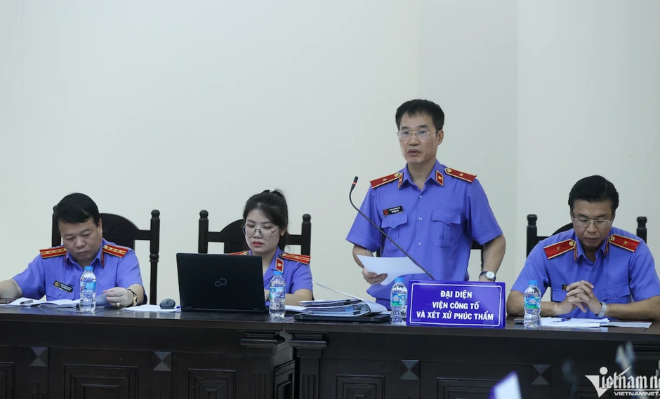 Cựu Bộ trưởng Nguyễn Thị Kim Tiến được đề nghị giảm án Cựu Bộ trưởng Nguyễn Thị Kim Tiến được đề nghị giảm án