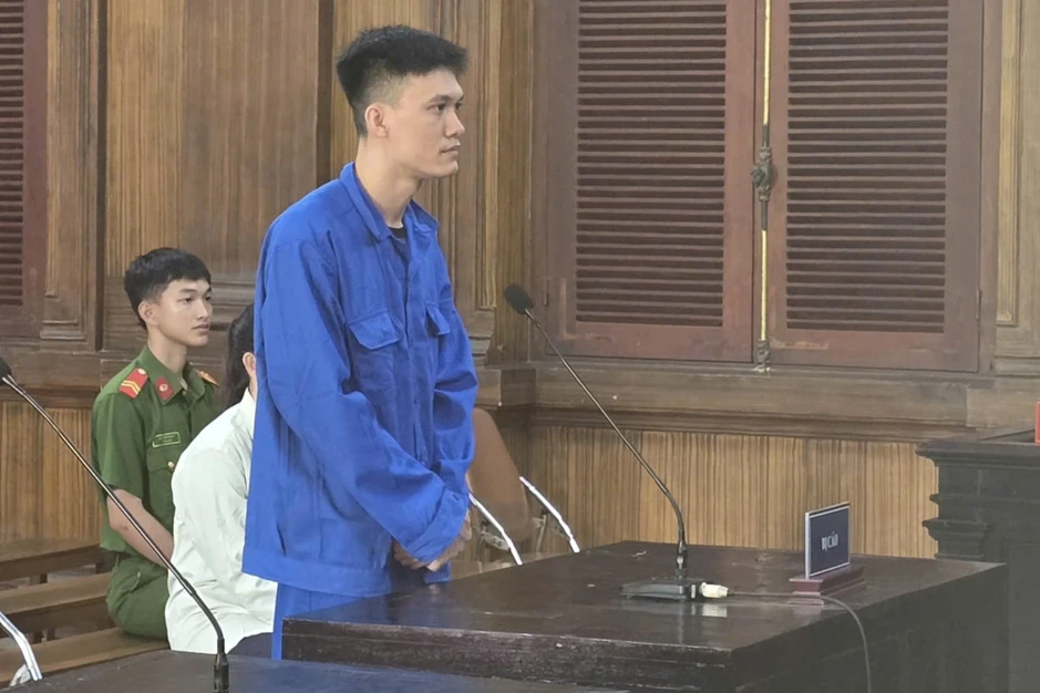 Cựu cán bộ ở TPHCM gợi ý đưa tiền để giúp bị can tại ngoại Cựu cán bộ ở TPHCM gợi ý đưa tiền để giúp bị can tại ngoại