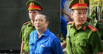 Cựu cán bộ Viện Pháp y tâm thần khai về việc sử dụng “cỏ” trong phòng bệnh