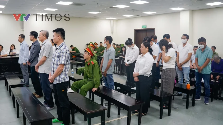 Cựu Chủ tịch lĩnh 29 năm tù vì tham ô hơn 18 tỷ đồng khi sản xuất thiết bị cho ngành Công an Cựu Chủ tịch lĩnh 29 năm tù vì tham ô hơn 18 tỷ đồng khi sản xuất thiết bị cho ngành Công an