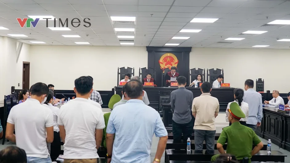 Cựu Chủ tịch lĩnh 29 năm tù vì tham ô hơn 18 tỷ đồng khi sản xuất thiết bị cho ngành Công an Cựu Chủ tịch lĩnh 29 năm tù vì tham ô hơn 18 tỷ đồng khi sản xuất thiết bị cho ngành Công an