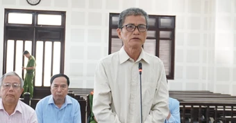 Cựu giám đốc ban quản lý dự án, kho bạc hầu tòa vì để thất thoát cả chục tỉ