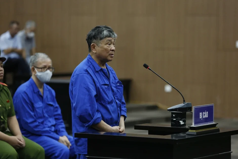 Cựu giám đốc khai bà Nguyễn Thị Kim Tiến "vẽ đường" để không bị kỷ luật Cựu giám đốc khai bà Nguyễn Thị Kim Tiến "vẽ đường" để không bị kỷ luật