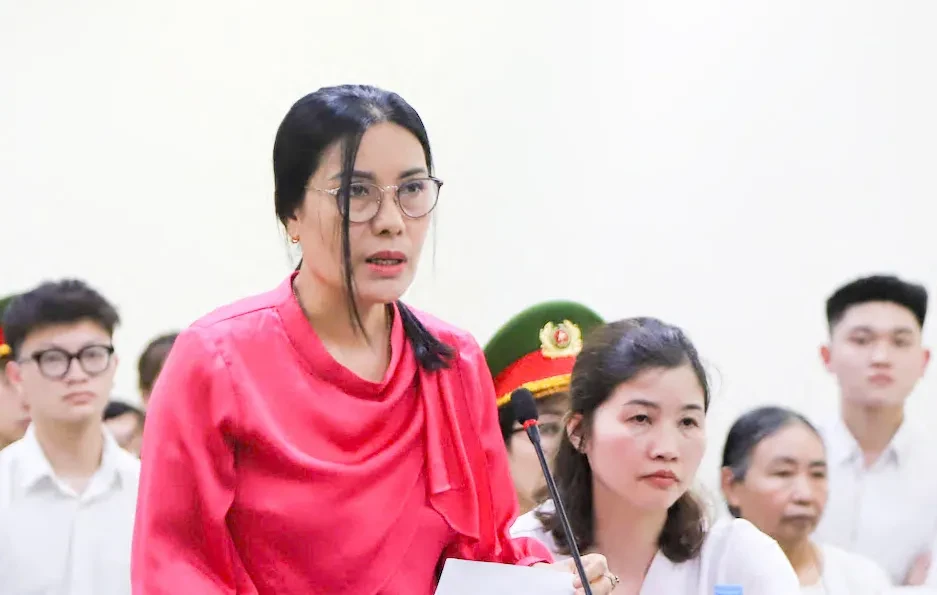 Cựu hiệu trưởng cấp 2 bị phạt 3 năm tù vì thu tiền sai quy định Cựu hiệu trưởng cấp 2 bị phạt 3 năm tù vì thu tiền sai quy định