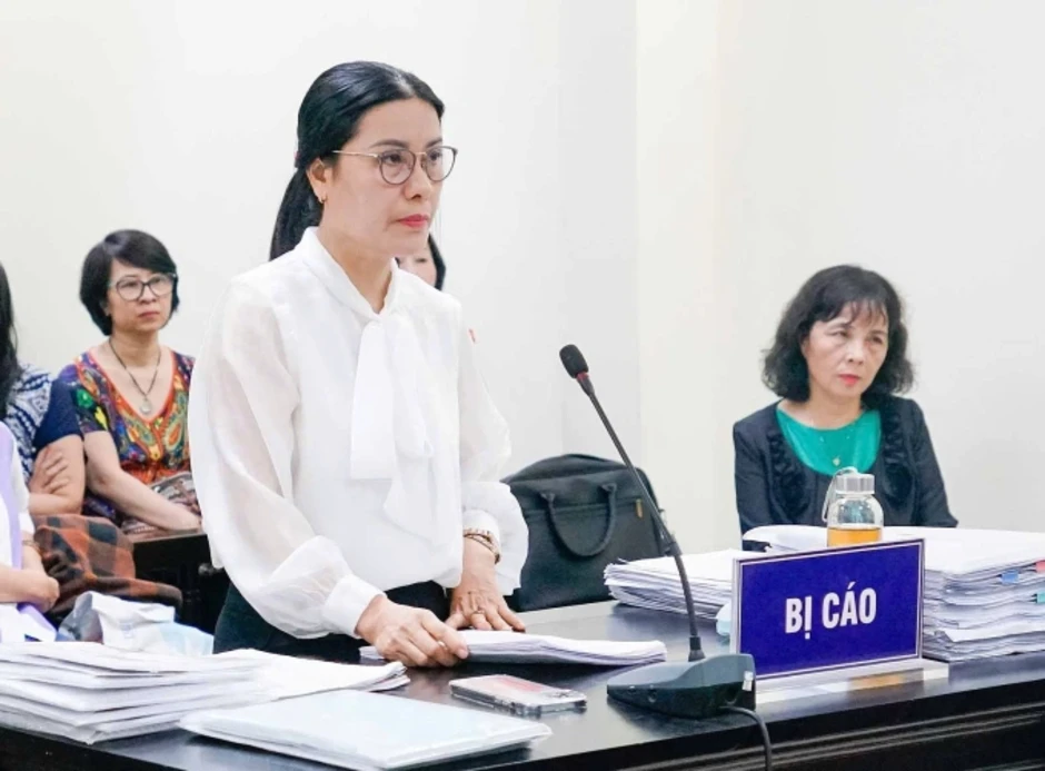 Cựu hiệu trưởng phân trần 'vì học sinh' trong vụ thu sai một tỷ đồng dạy thêm