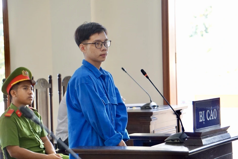 Cựu nhân viên bưu điện chiếm đoạt tiền chi trả cho người có công Cựu nhân viên bưu điện chiếm đoạt tiền chi trả cho người có công