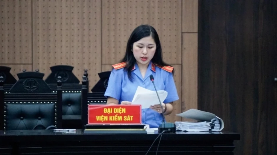 Cựu phó chủ tịch phường tổ chức chơi ma túy bị đề nghị hơn 6 năm tù Cựu phó chủ tịch phường tổ chức chơi ma túy bị đề nghị hơn 6 năm tù