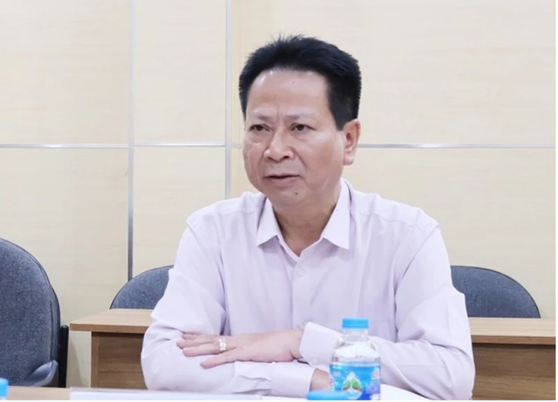Cựu Phó Cục trưởng nhận hối lộ hàng chục tỷ đồng rồi che giấu bằng giấy vay nợ Cựu Phó Cục trưởng nhận hối lộ hàng chục tỷ đồng rồi che giấu bằng giấy vay nợ