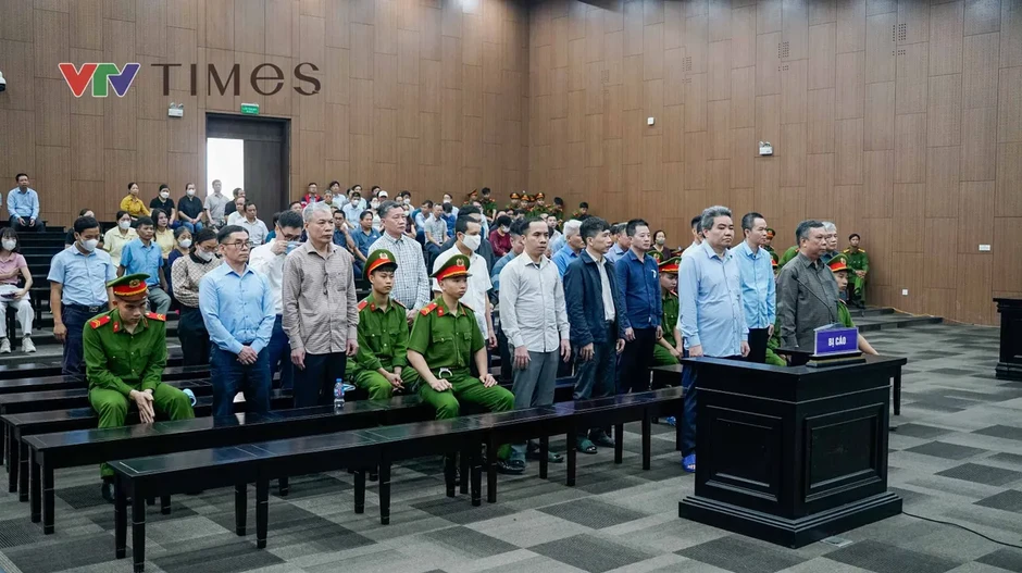 Cựu Thứ trưởng Hoàng Văn Thắng khai báo trước tòa lý do nhận 200.000 USD Cựu Thứ trưởng Hoàng Văn Thắng khai báo trước tòa lý do nhận 200.000 USD