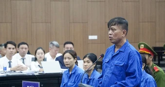 Cựu Thứ trưởng Nguyễn Bá Hoan bị đề nghị 12-13 năm tù giam