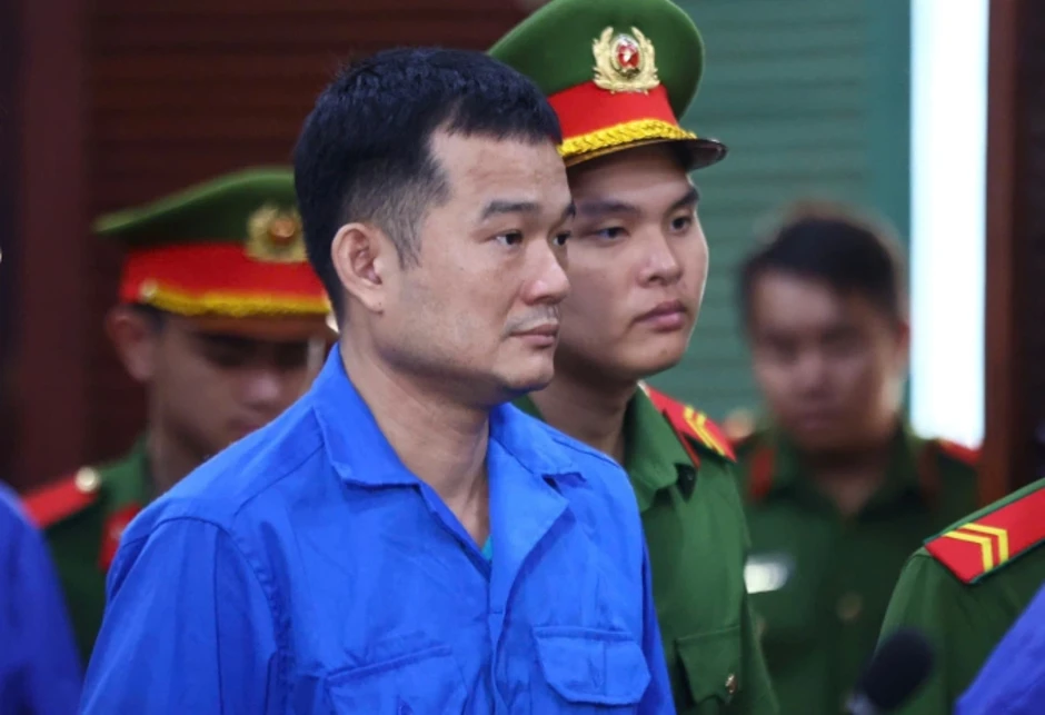 Cựu Tổng giám đốc SJC nói 'tòa buộc nộp lại 10.800 lượng vàng là chưa đúng' Cựu Tổng giám đốc SJC nói 'tòa buộc nộp lại 10.800 lượng vàng là chưa đúng'