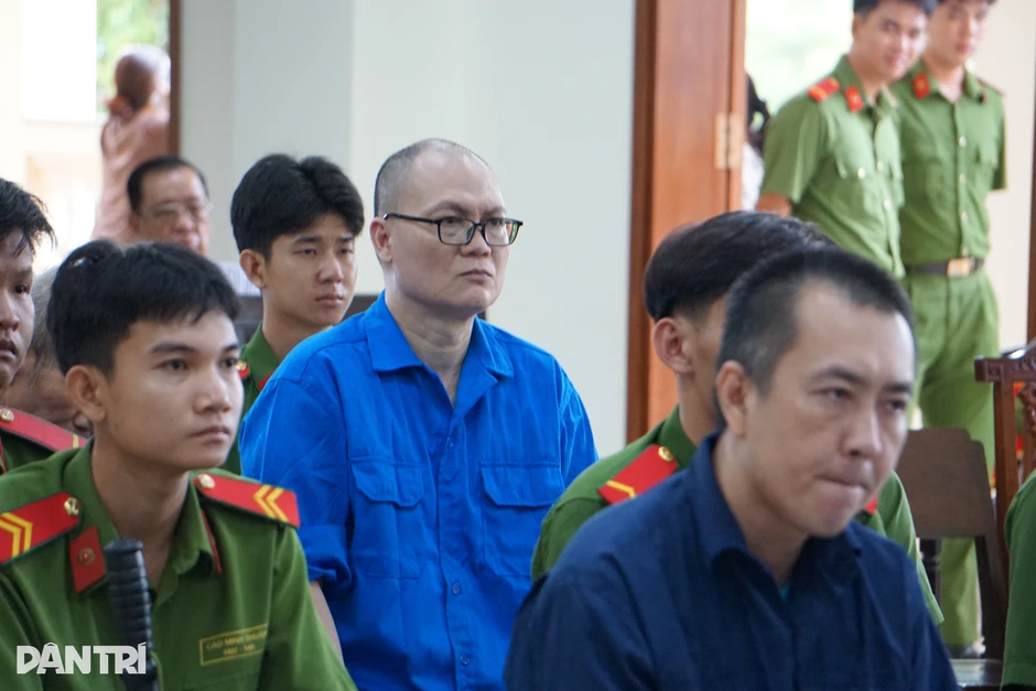 Cựu tổng giám đốc và cựu kế toán trưởng ở miền Tây lừa đảo hơn 35 tỷ đồng Cựu tổng giám đốc và cựu kế toán trưởng ở miền Tây lừa đảo hơn 35 tỷ đồng
