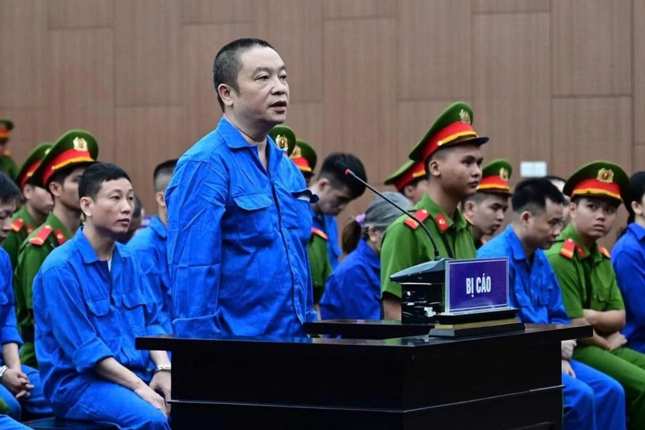 Cựu Viện trưởng Pháp y tâm thần khai đa số tiền, vàng "do phạm tội mà có" Cựu Viện trưởng Pháp y tâm thần khai đa số tiền, vàng "do phạm tội mà có"