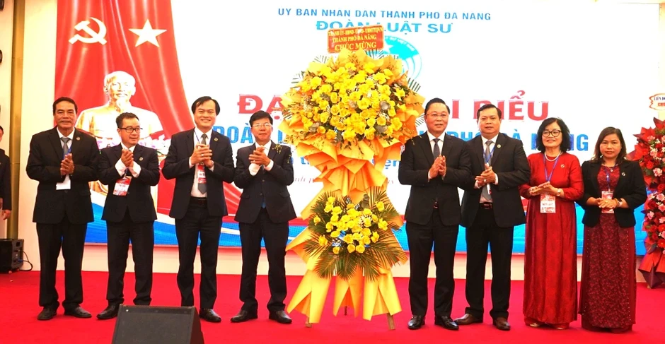 Đà Nẵng hợp nhất 2 đoàn luật sư, ông Trần Tuấn Lợi làm chủ nhiệm Đà Nẵng hợp nhất 2 đoàn luật sư, ông Trần Tuấn Lợi làm chủ nhiệm