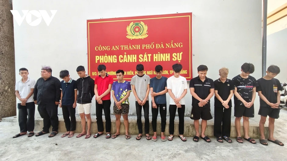 Đà Nẵng khởi tố 9 đối tượng gây rối trật tự công cộng trên đường 2 Tháng 9 Đà Nẵng khởi tố 9 đối tượng gây rối trật tự công cộng trên đường 2 Tháng 9