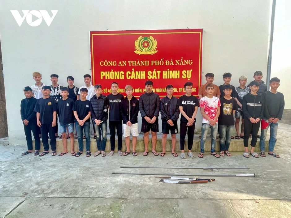 Đà Nẵng: Khởi tố tạm giữ nhiều thanh, thiếu niên liên quan vụ hỗn chiến trên đường Đà Nẵng: Khởi tố tạm giữ nhiều thanh, thiếu niên liên quan vụ hỗn chiến trên đường