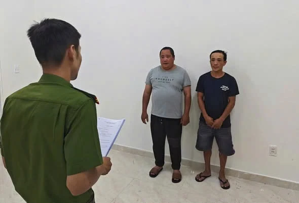 Đà Nẵng liên tiếp “đánh sập” 3 đường dây cá độ bóng đá giao dịch gần 18 tỷ đồng Đà Nẵng liên tiếp “đánh sập” 3 đường dây cá độ bóng đá giao dịch gần 18 tỷ đồng