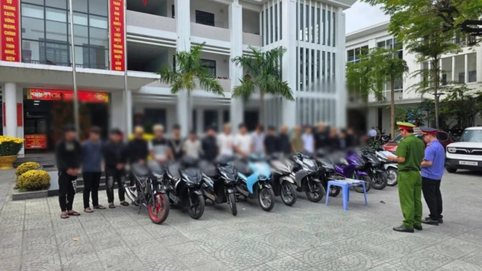 Đà Nẵng: Nhóm thanh thiếu niên chém người sau giao thừa gây rối trật tự công cộng Đà Nẵng: Nhóm thanh thiếu niên chém người sau giao thừa gây rối trật tự công cộng