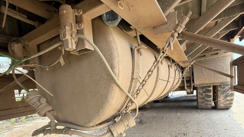 Đà Nẵng phát hiện, bắt giữ một vụ vận chuyển khoảng 880 lít dầu diesel qua biên giới Đà Nẵng phát hiện, bắt giữ một vụ vận chuyển khoảng 880 lít dầu diesel qua biên giới