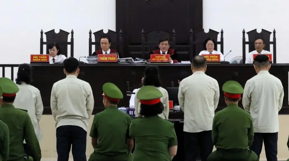 Đà Nẵng: Xét xử vụ án GFDI lừa đảo hơn 2.400 tỷ đồng với 8.743 người tham gia tố tụng Đà Nẵng: Xét xử vụ án GFDI lừa đảo hơn 2.400 tỷ đồng với 8.743 người tham gia tố tụng