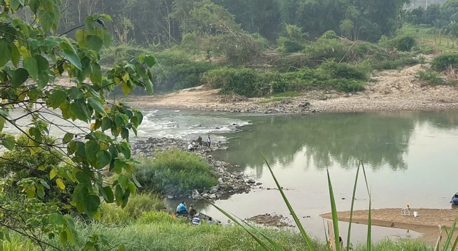 Đại úy công an hy sinh khi truy bắt 'cát tặc' ở Khánh Hòa Đại úy công an hy sinh khi truy bắt 'cát tặc' ở Khánh Hòa