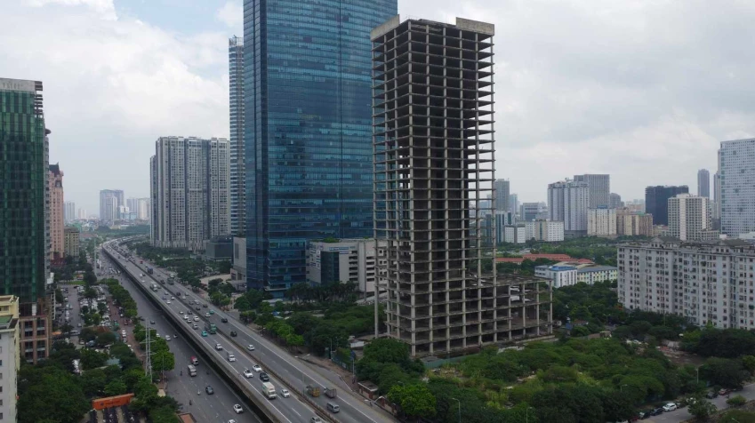 Dàn cựu lãnh đạo Tổng công ty Xi măng Việt Nam kháng cáo vụ trụ sở nghìn tỷ bỏ hoang Dàn cựu lãnh đạo Tổng công ty Xi măng Việt Nam kháng cáo vụ trụ sở nghìn tỷ bỏ hoang