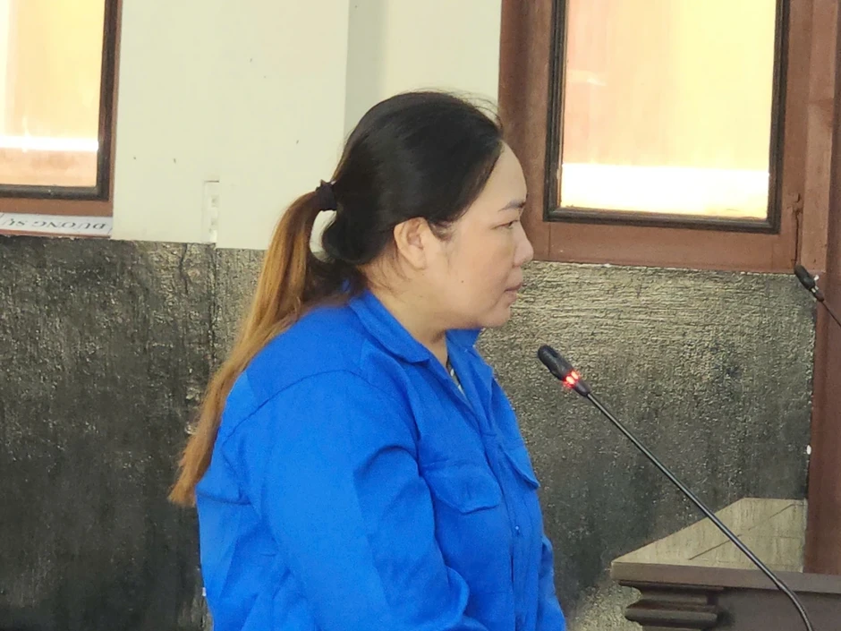Dàn kịch chồng bị cưa chân, lừa đảo 1,6 tỷ đồng Dàn kịch chồng bị cưa chân, lừa đảo 1,6 tỷ đồng