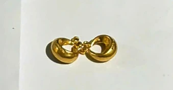 Đang ngủ, cụ bà U90 bị giật đứt đôi hoa tai bằng vàng
