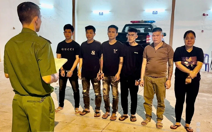 Đằng sau những phiên tòa mua bán người: Khi bị cáo cũng là nạn nhân Đằng sau những phiên tòa mua bán người: Khi bị cáo cũng là nạn nhân