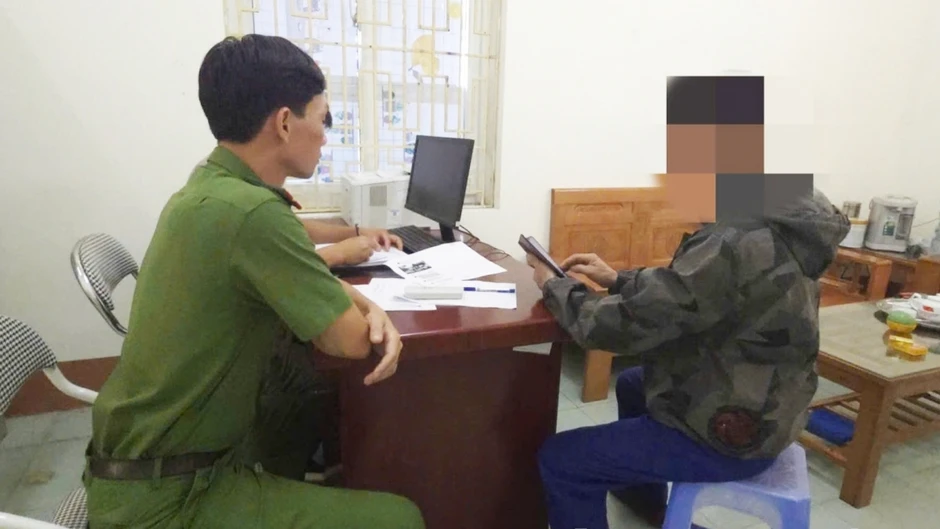 Đăng tin sai sự thật, một người bị Công an Thái Nguyên mời lên làm việc Đăng tin sai sự thật, một người bị Công an Thái Nguyên mời lên làm việc