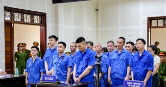 Đang xét xử Bùi Đình Khánh vụ bắn chiến sĩ công an hy sinh