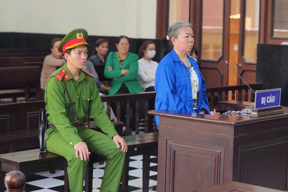 Đánh chết người chồng vũ phu, vợ lĩnh án 10 năm tù Đánh chết người chồng vũ phu, vợ lĩnh án 10 năm tù