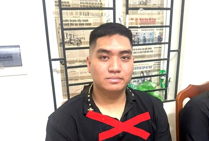 Danh tính kẻ côn đồ cầm hung khí tấn công người dân ở Hải Phòng Danh tính kẻ côn đồ cầm hung khí tấn công người dân ở Hải Phòng