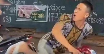 Danh tính người đàn ông xăm trổ đánh người giữa phố ở Hà Nội