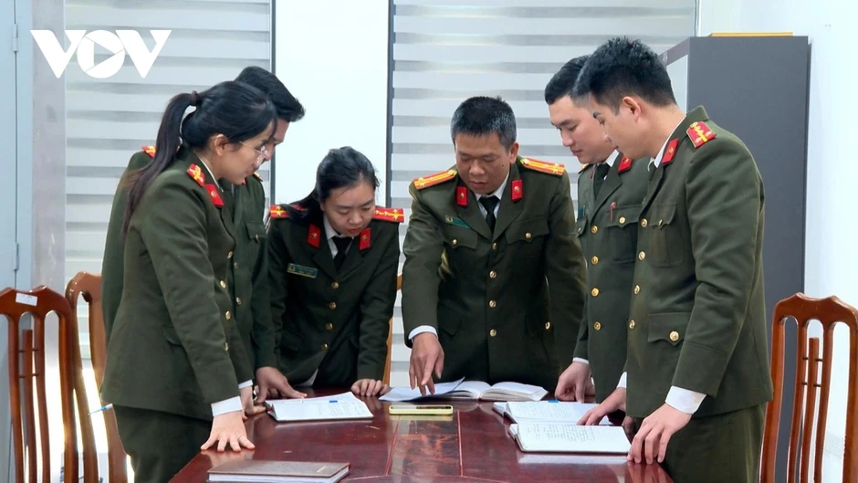 Đấu tranh, ngăn chặn hoạt động tuyên truyền trái pháp luật của “Hội Đức Chúa Trời" Đấu tranh, ngăn chặn hoạt động tuyên truyền trái pháp luật của “Hội Đức Chúa Trời"