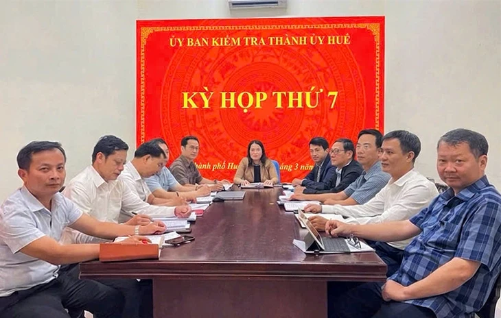 Đề nghị kỷ luật nguyên Phó viện trưởng Viện Kiểm sát nhân dân TP Huế vì tham nhũng Đề nghị kỷ luật nguyên Phó viện trưởng Viện Kiểm sát nhân dân TP Huế vì tham nhũng