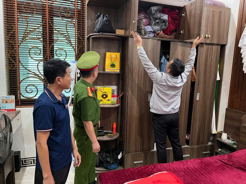 Đề nghị truy tố 8 công chức xã, chủ hộ kinh doanh ở Lào Cai Đề nghị truy tố 8 công chức xã, chủ hộ kinh doanh ở Lào Cai