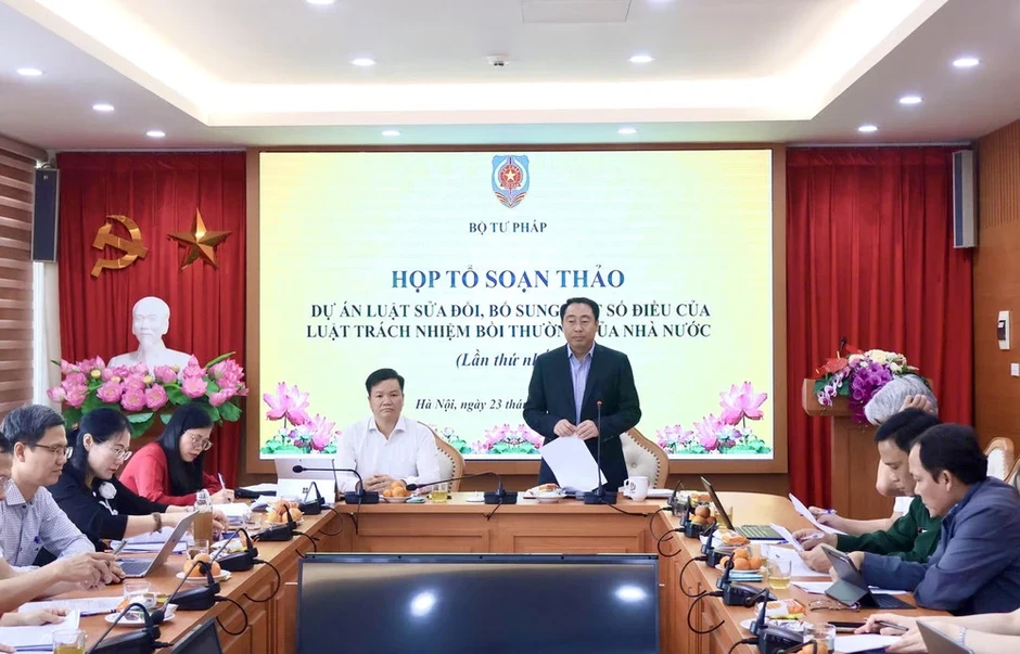 Đề xuất bổ sung trường hợp được bồi thường của người đấu tranh chống tham nhũng, tiêu cực Đề xuất bổ sung trường hợp được bồi thường của người đấu tranh chống tham nhũng, tiêu cực