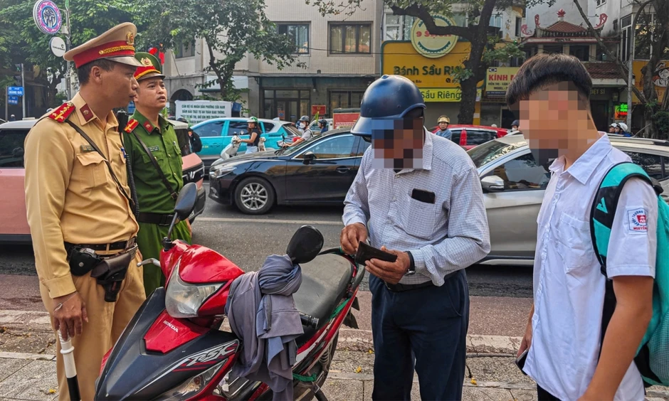 Đề xuất chủ tịch xã, công an xã được xử phạt giao thông tối đa 37,5 triệu Đề xuất chủ tịch xã, công an xã được xử phạt giao thông tối đa 37,5 triệu