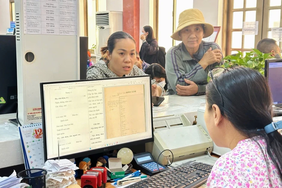 Đề xuất 'mở' đăng ký hộ tịch không phụ thuộc nơi cư trú: Thuận lợi cho dân Đề xuất 'mở' đăng ký hộ tịch không phụ thuộc nơi cư trú: Thuận lợi cho dân