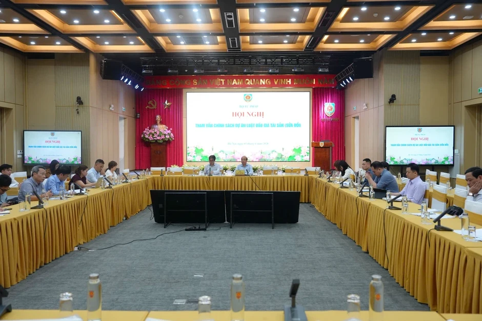Đề xuất nhiều chính sách mới về đấu giá tài sản Đề xuất nhiều chính sách mới về đấu giá tài sản