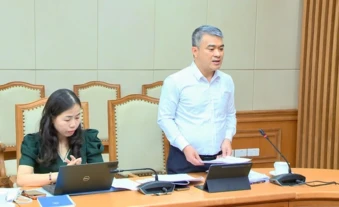 Đề xuất phải tham dự kỳ thi quốc gia về luật sư để được cấp chứng chỉ hành nghề