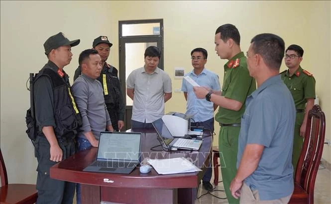 Điện Biên: Khởi tố đối tượng bán thuốc trái phép trên không gian mạng Điện Biên: Khởi tố đối tượng bán thuốc trái phép trên không gian mạng