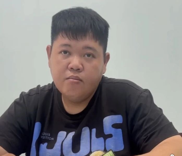 Diễn biến mới liên quan vụ dàn cảnh móc túi tại Liên Hoa Bảo Tháp Diễn biến mới liên quan vụ dàn cảnh móc túi tại Liên Hoa Bảo Tháp
