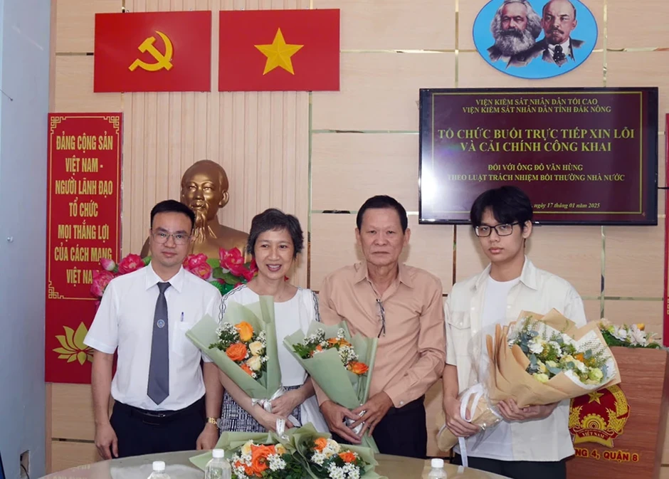 Diễn biến mới vụ giám đốc bị kết án oan phải làm bảo vệ để mưu sinh Diễn biến mới vụ giám đốc bị kết án oan phải làm bảo vệ để mưu sinh