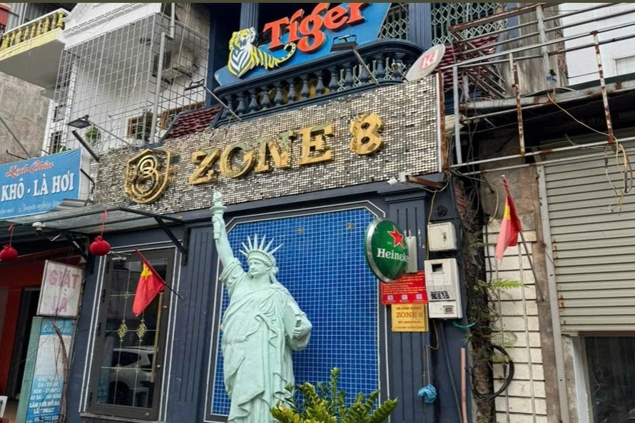 Điều bất ngờ về món “Bia Đức” trong quán bar Zone 8 ở Thanh Hóa Điều bất ngờ về món “Bia Đức” trong quán bar Zone 8 ở Thanh Hóa