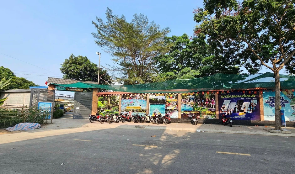 Điều tra bé trai đuối nước tử vong tại hồ bơi Điều tra bé trai đuối nước tử vong tại hồ bơi